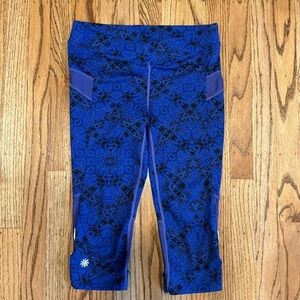 Athleta S Cropped Running Leggings